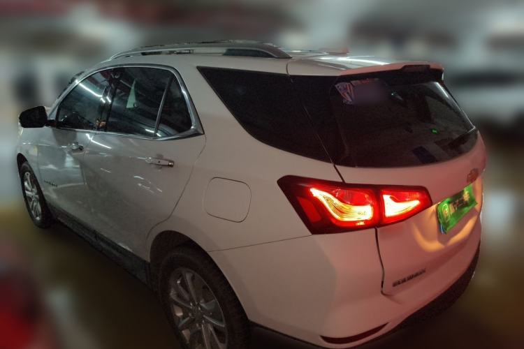 Used Chevrolet Equinox 2018 550T Automatic All-Wheel-Drive Boundary Edition Rear Left 45 Deg
