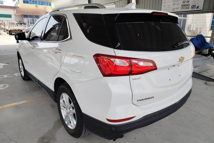 Used Chevrolet Equinox 2018 535T Automatic YuJie Edition Rear Left 45 Deg