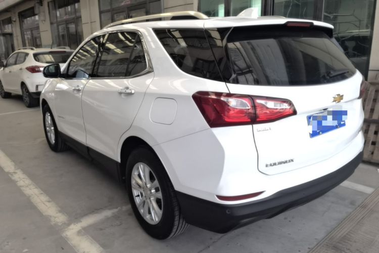 Used Chevrolet Equinox 2018 535T Automatic YuJie Edition Rear Left 45 Deg
