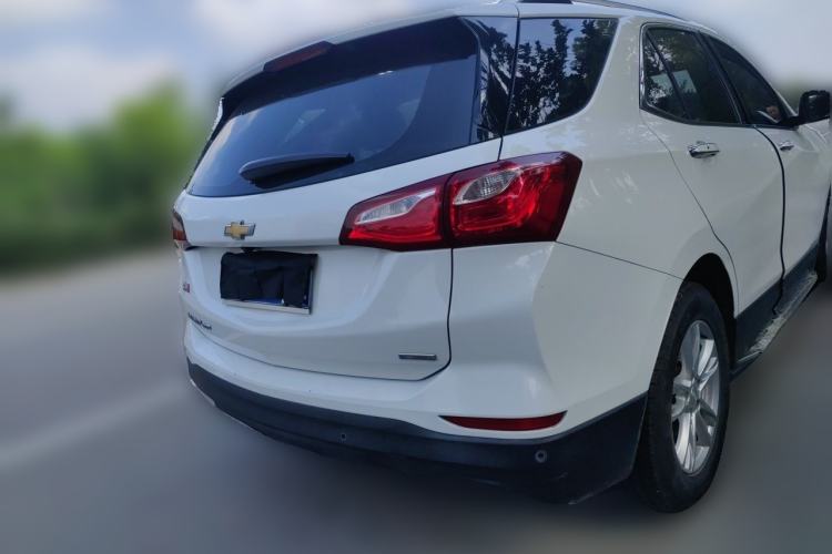 Used Chevrolet Equinox 2018 535T Automatic YuJie Edition Rear Right 45 Deg