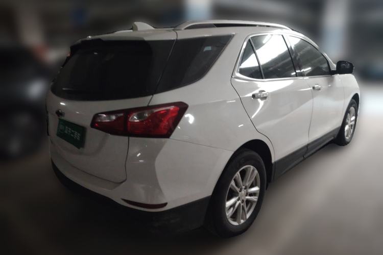 Used Chevrolet Equinox 2018 535T Automatic YuJie Edition Rear Right 45 Deg