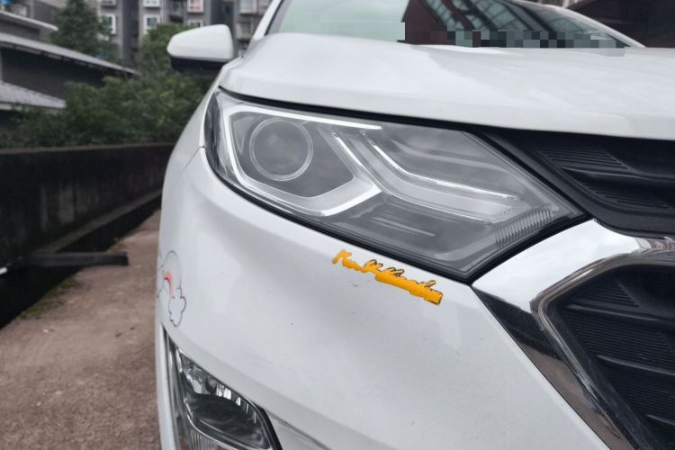 Used Chevrolet Equinox 2018 550T Automatic All-Wheel-Drive Explorer Edition Right Front Headlight