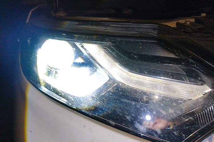 Used Chevrolet Equinox 2018 535T Automatic Chijie Edition Right Front Headlight