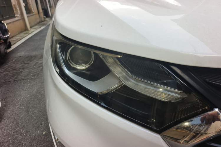 Used Chevrolet Equinox 2018 535T Automatic YuJie Edition Right Front Headlight