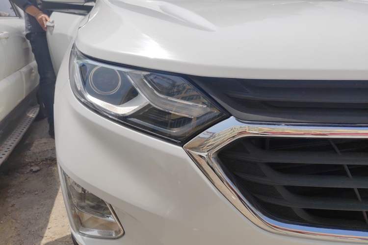 Used Chevrolet Equinox 2018 535T Automatic YuJie Edition Right Front Headlight