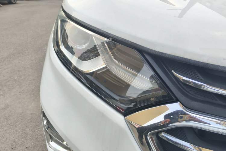 Used Chevrolet Equinox 2018 535T Automatic YuJie Edition Right Front Headlight