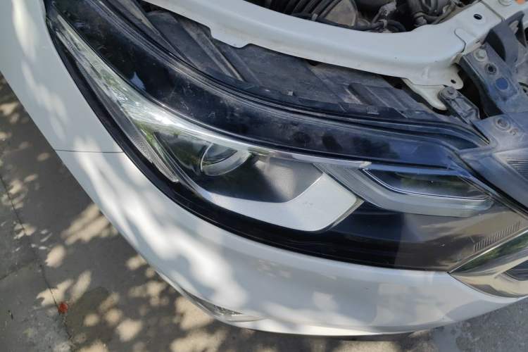 Used Chevrolet Equinox 2018 535T Automatic YuJie Edition Right Front Headlight