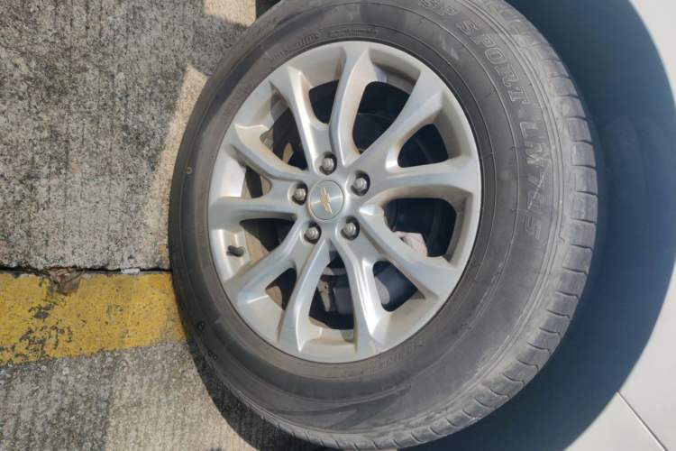 Used Chevrolet Equinox 2018 535T Automatic Lingjie Edition Right Front Wheel Hub