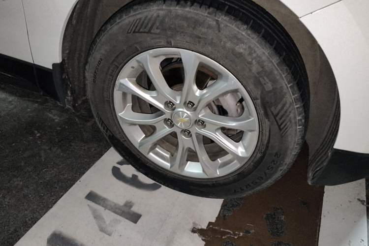 Used Chevrolet Equinox 2018 535T Automatic Chijie Edition Right Front Wheel Hub
