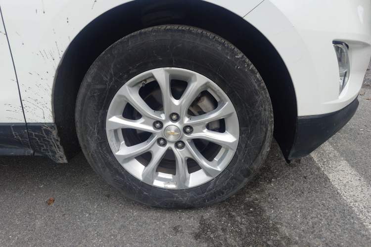 Used Chevrolet Equinox 2018 535T Automatic Chijie Edition Right Front Wheel Hub