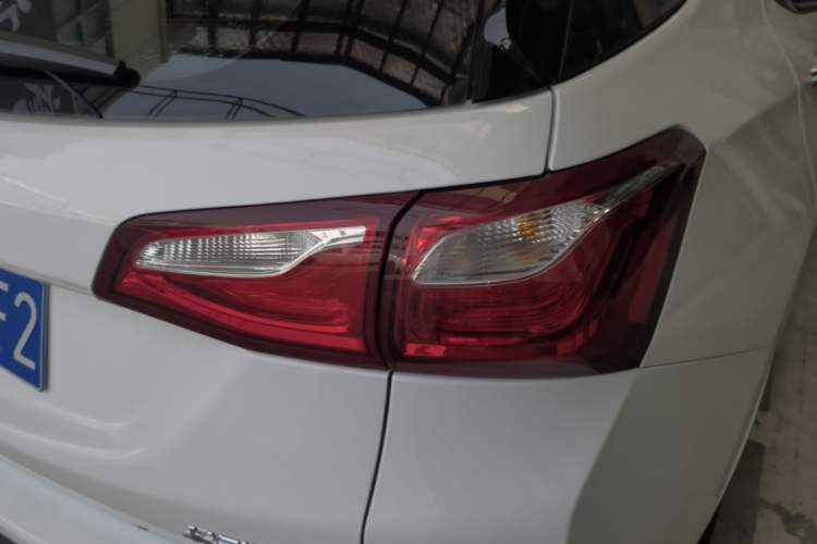 Used Chevrolet Equinox 2018 535T Automatic YuJie Edition Right Rear Taillight