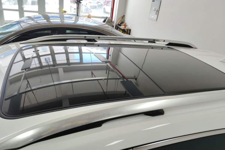 Used Chevrolet Equinox 2018 535T Automatic YuJie Edition Roof