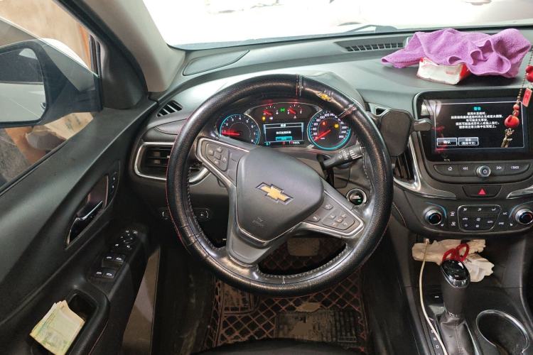 Used Chevrolet Equinox 2018 550T Automatic All-Wheel-Drive Explorer Edition Steering Wheel