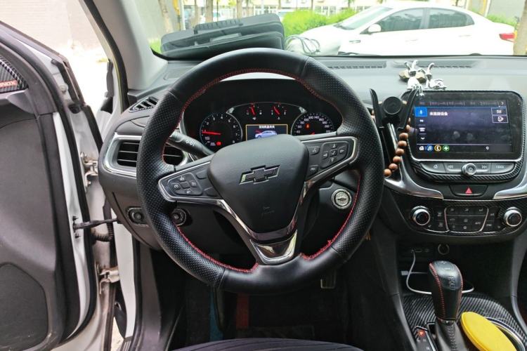 Used Chevrolet Equinox 2018 535T Automatic YuJie Edition Steering Wheel