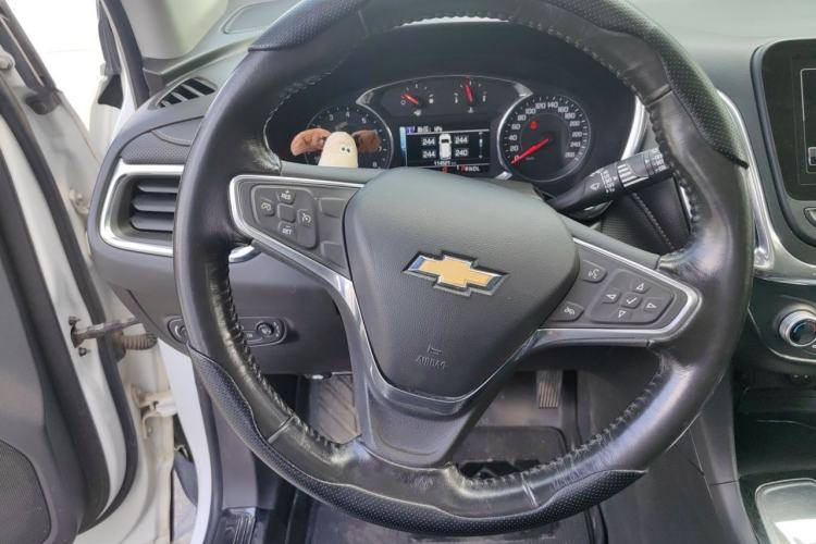 Used Chevrolet Equinox 2018 535T Automatic YuJie Edition Steering Wheel