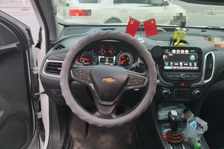 Used Chevrolet Equinox 2018 550T Automatic All-Wheel-Drive Boundary Edition Steering Wheel