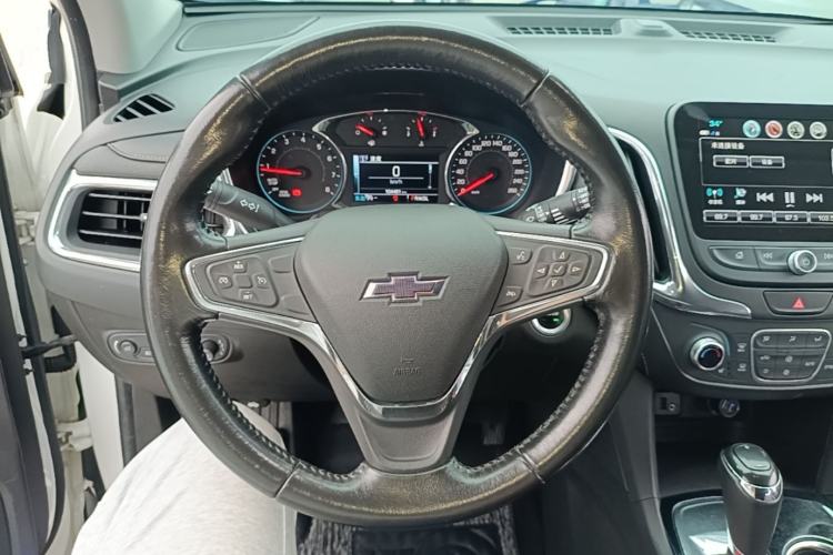 Used Chevrolet Equinox 2018 535T Automatic YuJie Edition Steering Wheel