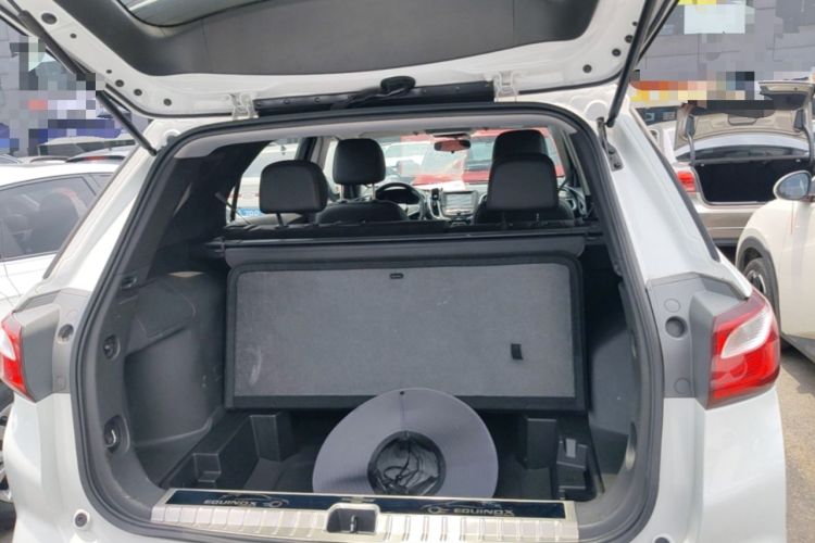 Used Chevrolet Equinox 2018 535T Automatic Chijie Edition Trunk