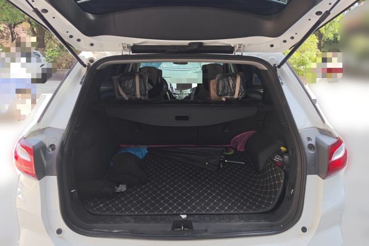 Used Chevrolet Equinox 2018 535T Automatic YuJie Edition Trunk