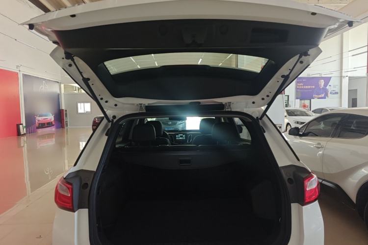 Used Chevrolet Equinox 2018 535T Automatic Chijie Edition Trunk