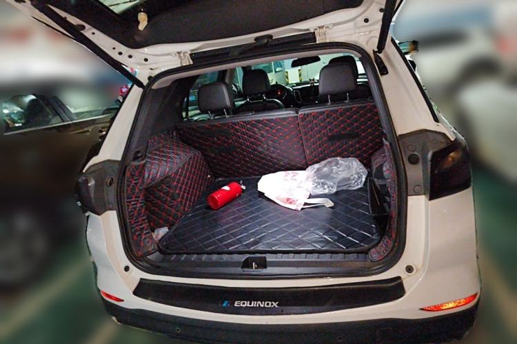 Used Chevrolet Equinox 2018 535T Automatic Chijie Edition Trunk