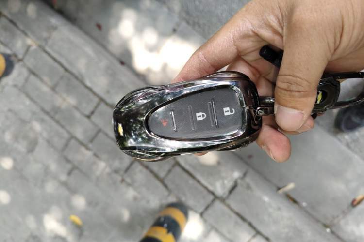 Used Chevrolet Equinox 2018 550T Automatic All-Wheel-Drive Explorer Edition Vehicle Key