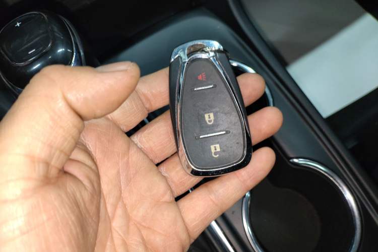 Used Chevrolet Equinox 2018 535T Automatic Chijie Edition Vehicle Key