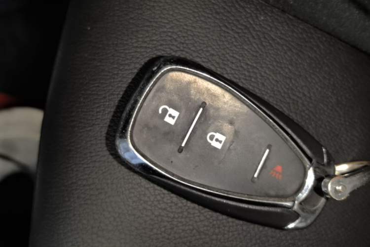 Used Chevrolet Equinox 2018 535T Automatic YuJie Edition Vehicle Key