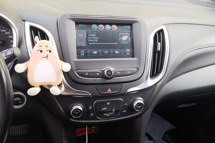 Used Chevrolet Equinox 2019 535T Automatic Chijie Edition China V Standard Audio And AC Panel