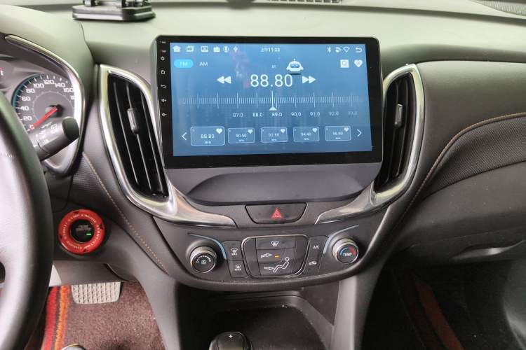 Used Chevrolet Equinox 2019 535T Automatic Chijie Edition China VI Audio And AC Panel