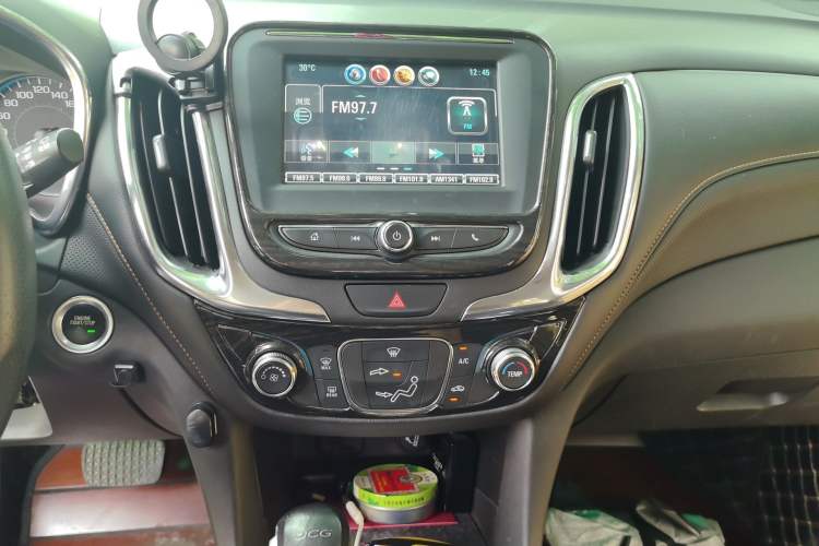 Used Chevrolet Equinox 2019 535T Automatic Chijie Edition China V Standard Audio And AC Panel