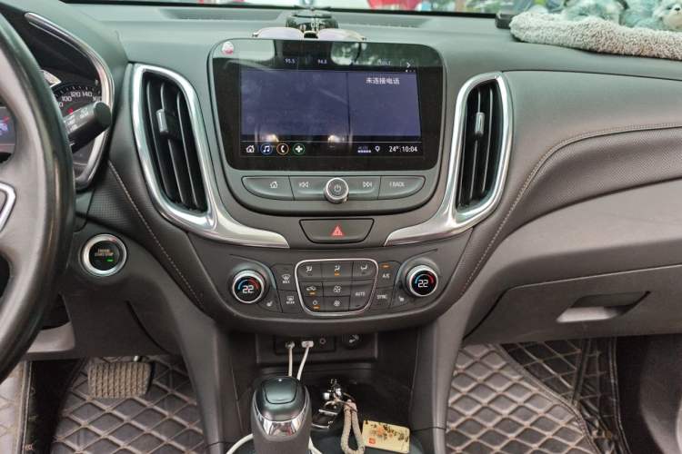Used Chevrolet Equinox 2019 535T Automatic YuJie Edition China V Standard Audio And AC Panel
