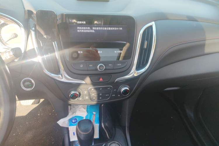 Used Chevrolet Equinox 2019 Redline 550T Automatic All-Wheel-Drive RS Model China VI Standard Audio And AC Panel