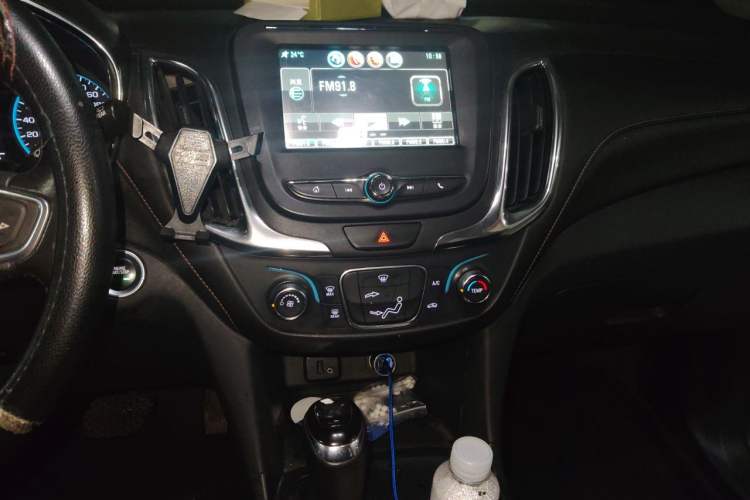 Used Chevrolet Equinox 2019 535T Automatic Chijie Edition China VI Audio And AC Panel