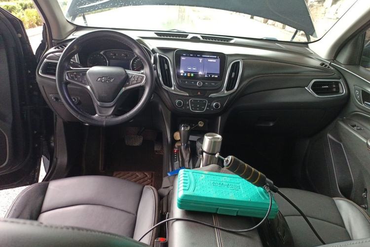Used Chevrolet Equinox 2019 535T Automatic YuJie Edition China V Standard Center Console