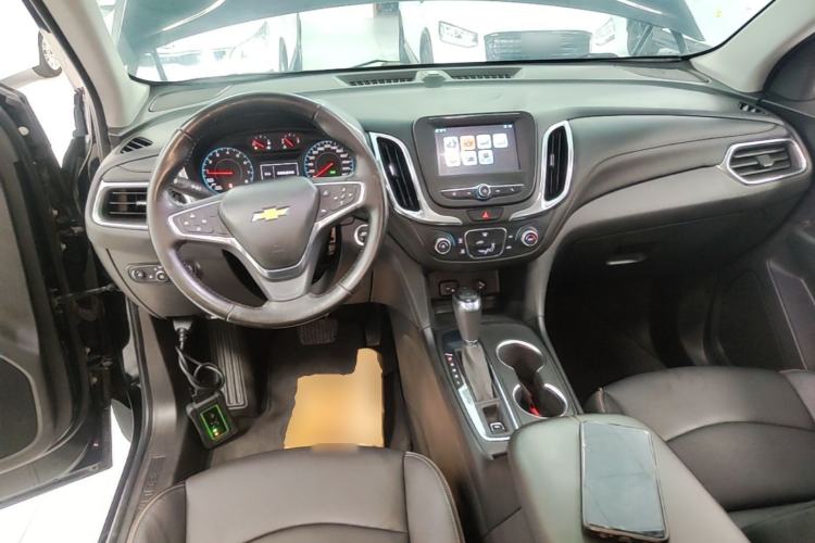 Used Chevrolet Equinox 2019 535T Automatic Chijie Edition China VI Center Console