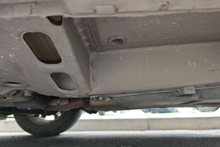 Used Chevrolet Equinox 2019 535T Automatic YuJie Edition China V Standard Chassis Front Left