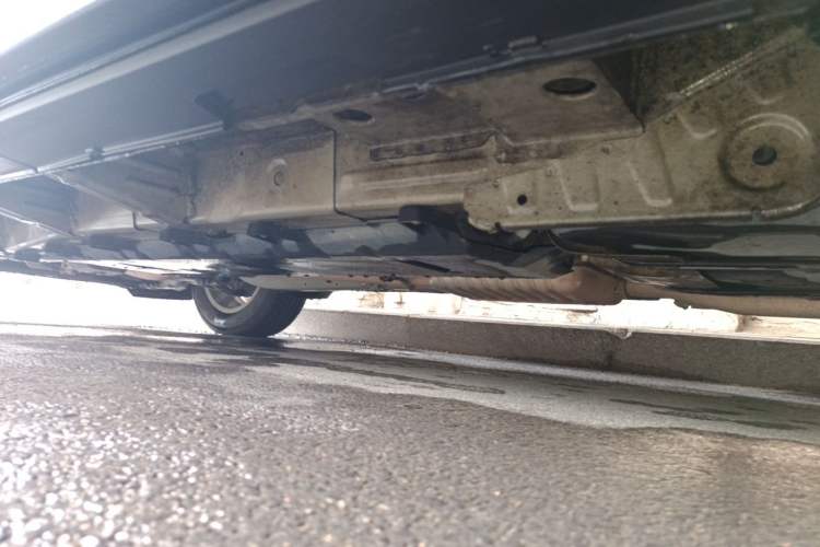 Used Chevrolet Equinox 2019 535T Automatic YuJie Edition China V Standard Chassis Rear Left