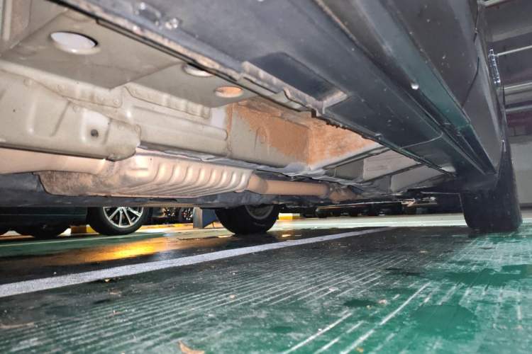 Used Chevrolet Equinox 2019 535T Automatic YuJie Edition China V Standard Chassis Rear Right