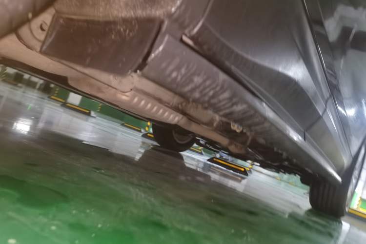 Used Chevrolet Equinox 2019 535T Automatic YuJie Edition China V Standard Chassis Rear Right