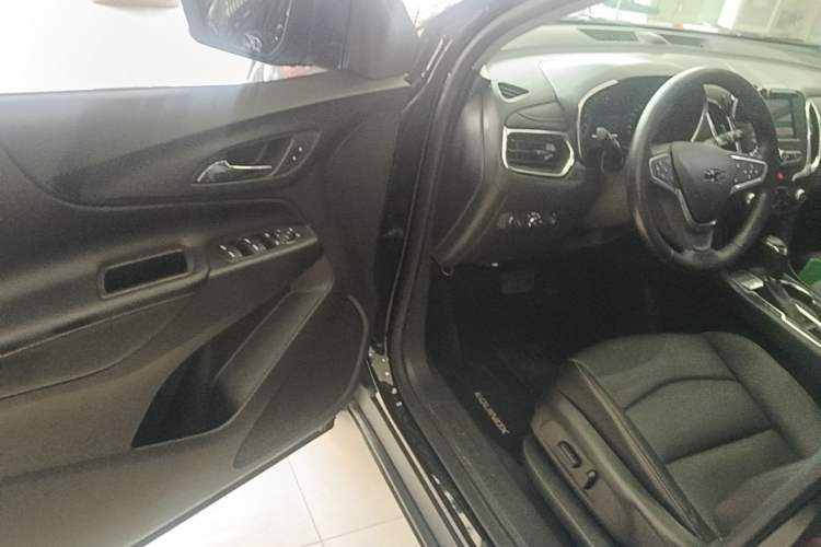 Used Chevrolet Equinox 2019 535T Automatic Chijie Edition China VI Driver Seat
