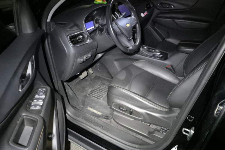 Used Chevrolet Equinox 2019 535T Automatic YuJie Edition China VI Driver Seat
