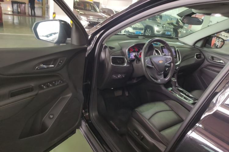 Used Chevrolet Equinox 2019 535T Automatic YuJie Edition China VI Driver Seat