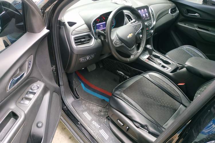 Used Chevrolet Equinox 2019 535T Automatic YuJie Edition China VI Driver Seat