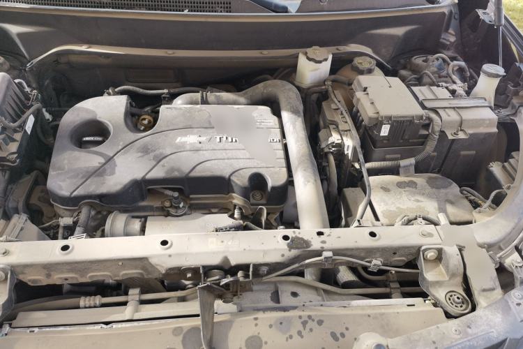 Used Chevrolet Equinox 2019 535T Automatic Chijie Edition China V Standard Engine Bay