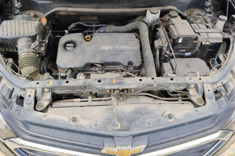 Used Chevrolet Equinox 2019 535T Automatic Chijie Edition China VI Engine Bay