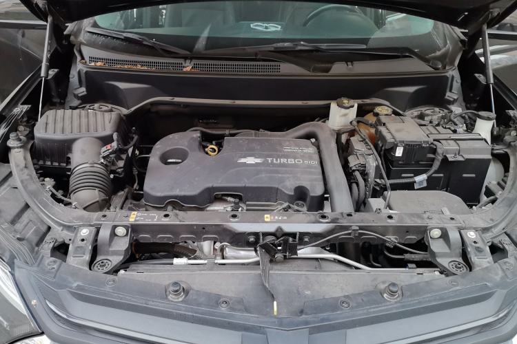 Used Chevrolet Equinox 2019 535T Automatic YuJie Edition China V Standard Engine Bay