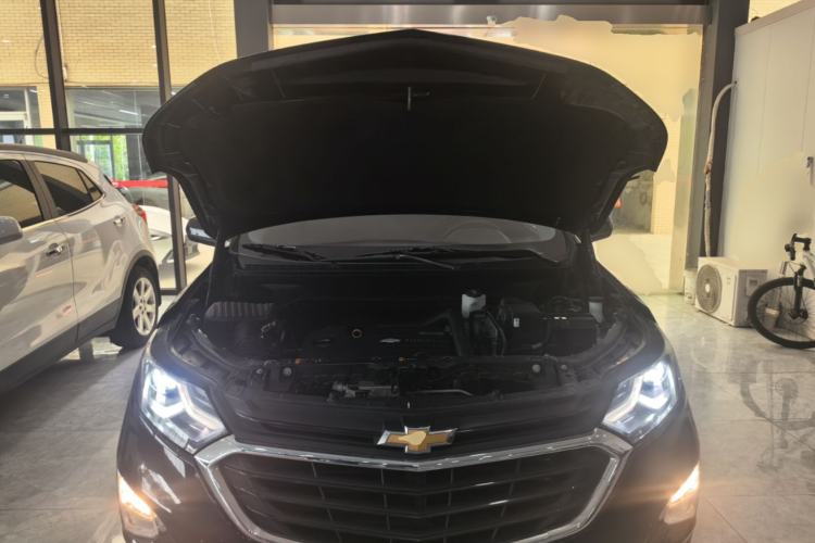 Used Chevrolet Equinox 2019 535T Automatic Chijie Edition China VI Engine Bay