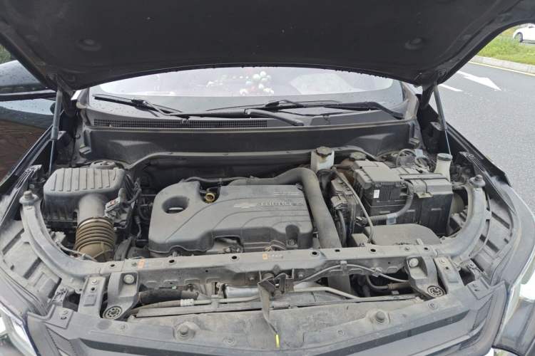 Used Chevrolet Equinox 2019 535T Automatic Chijie Edition China V Standard Engine Bay