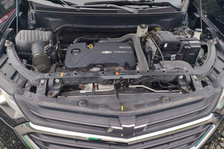 Used Chevrolet Equinox 2019 535T Automatic YuJie Edition China VI Engine Bay